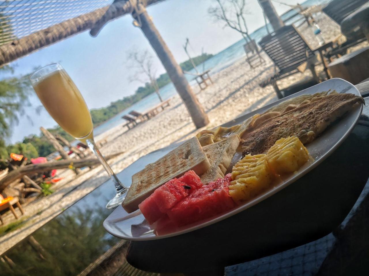 Koh Rong Love Resort Prek Svay Village Zewnętrze zdjęcie